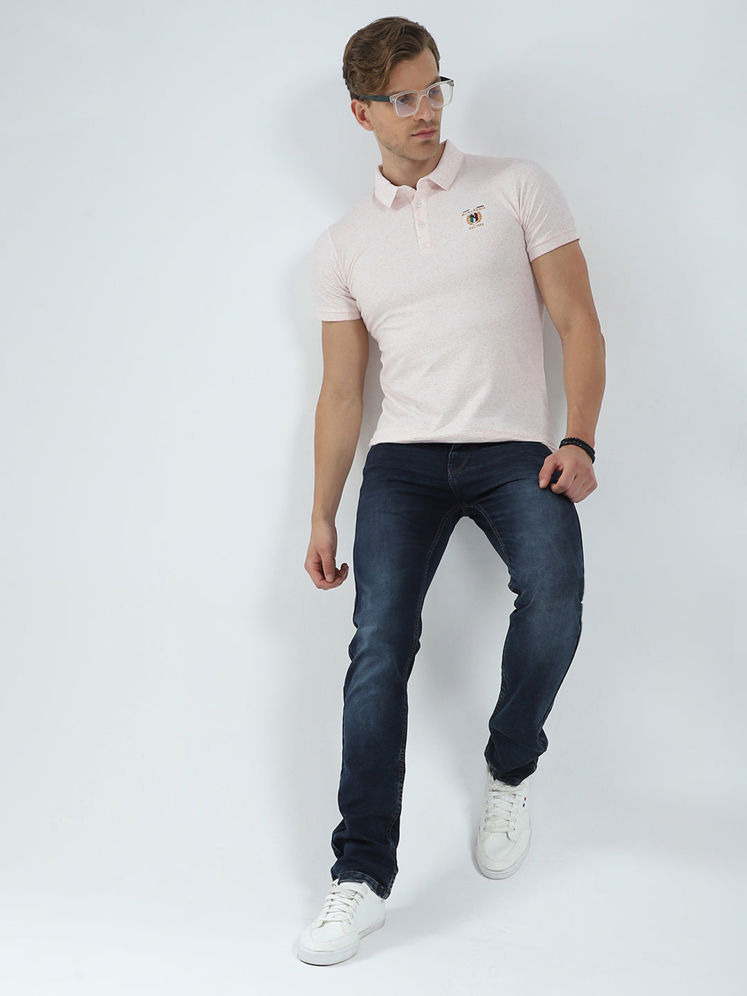 Men Pink Solid Collar Half Sleeve T-Shirt