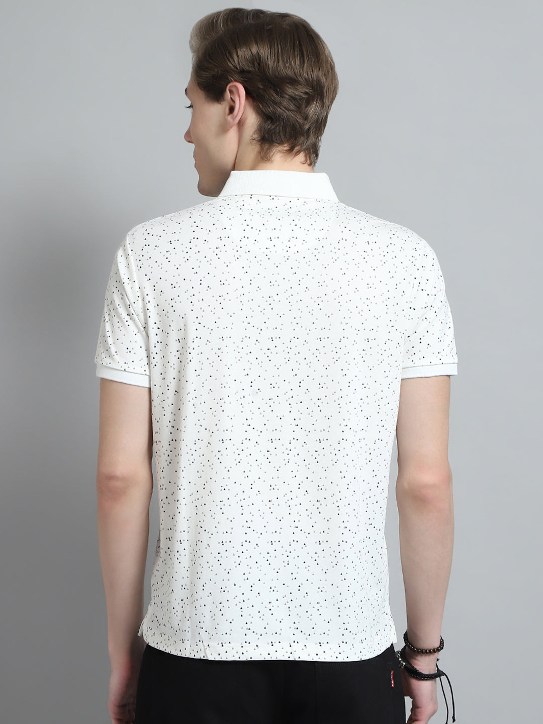 Men White Printed Collar Half Sleeve T-Shirt