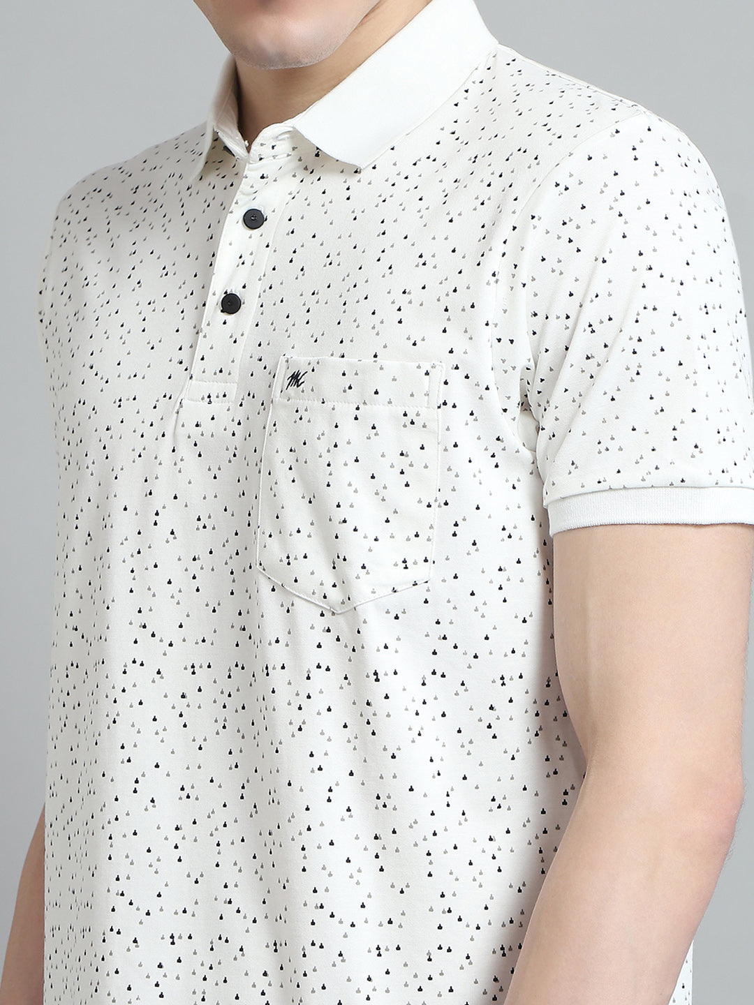 Men White Printed Collar Half Sleeve T-Shirt