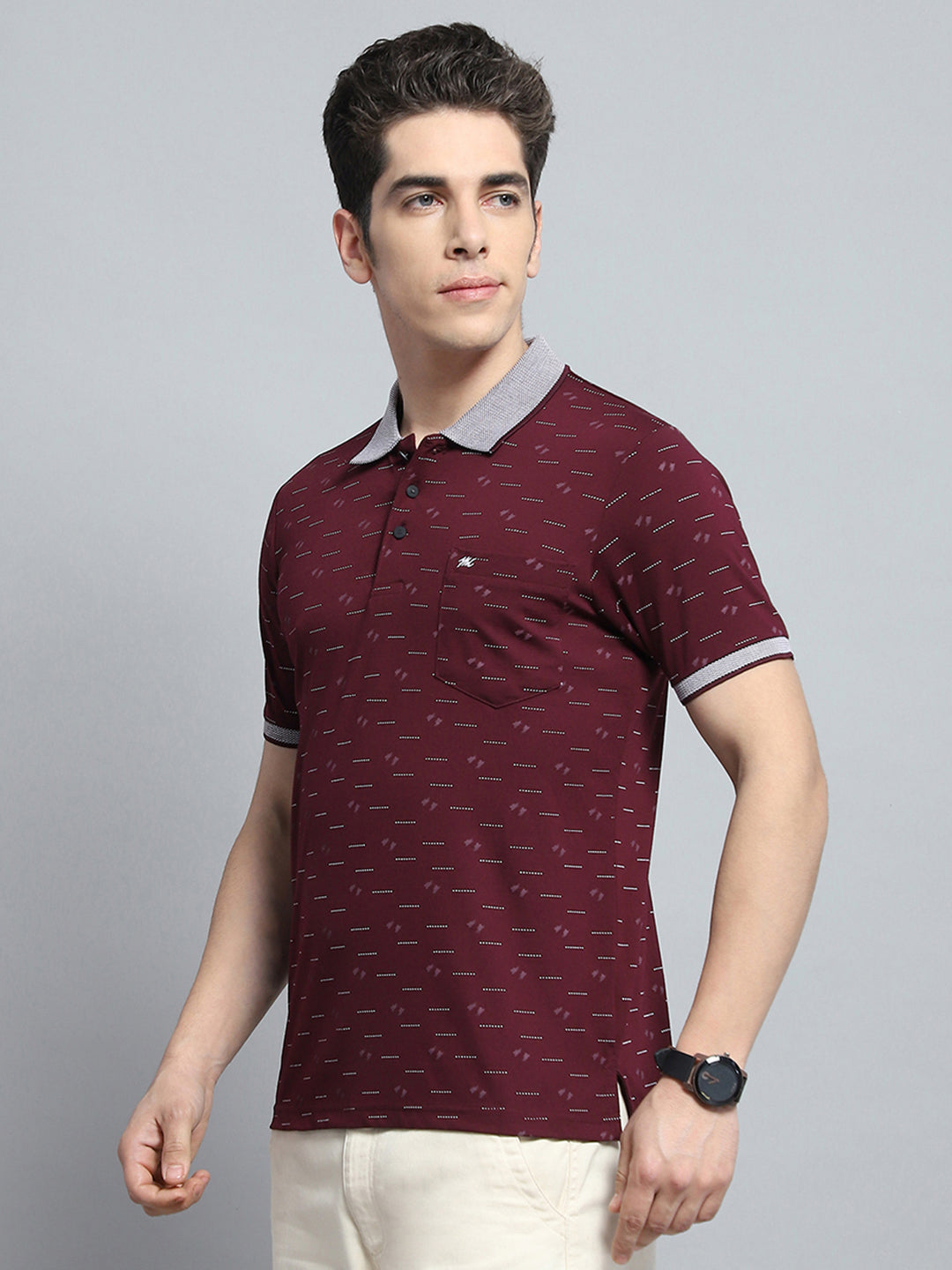 Men Maroon Printed Collar Half Sleeve T-Shirt