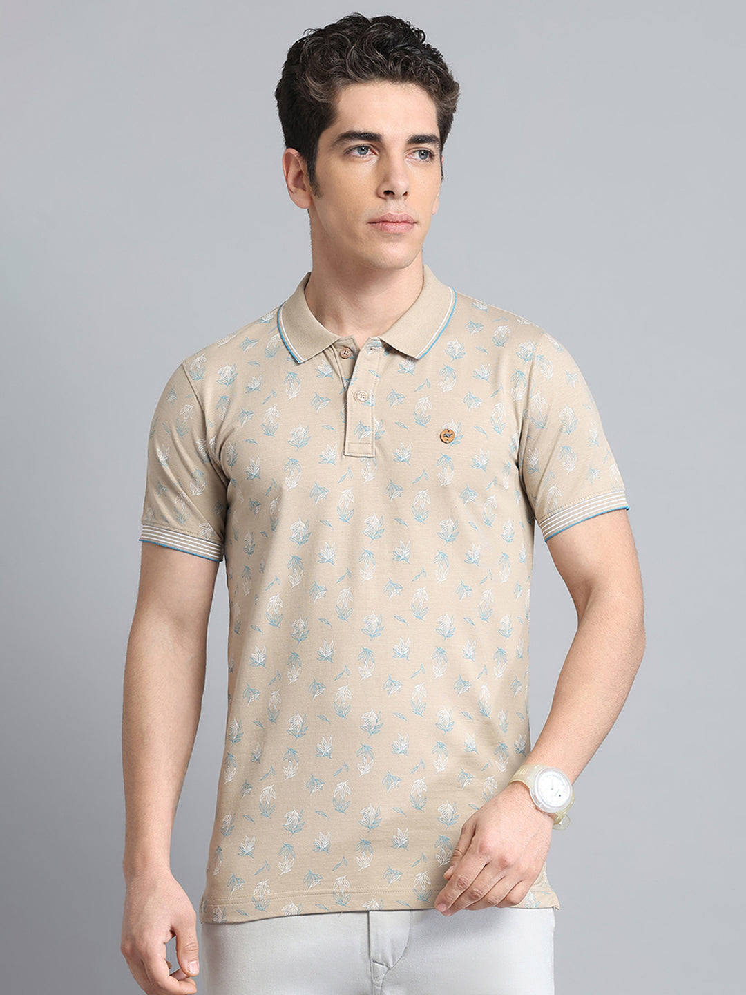 Men Beige Printed Collar Half Sleeve T-Shirt