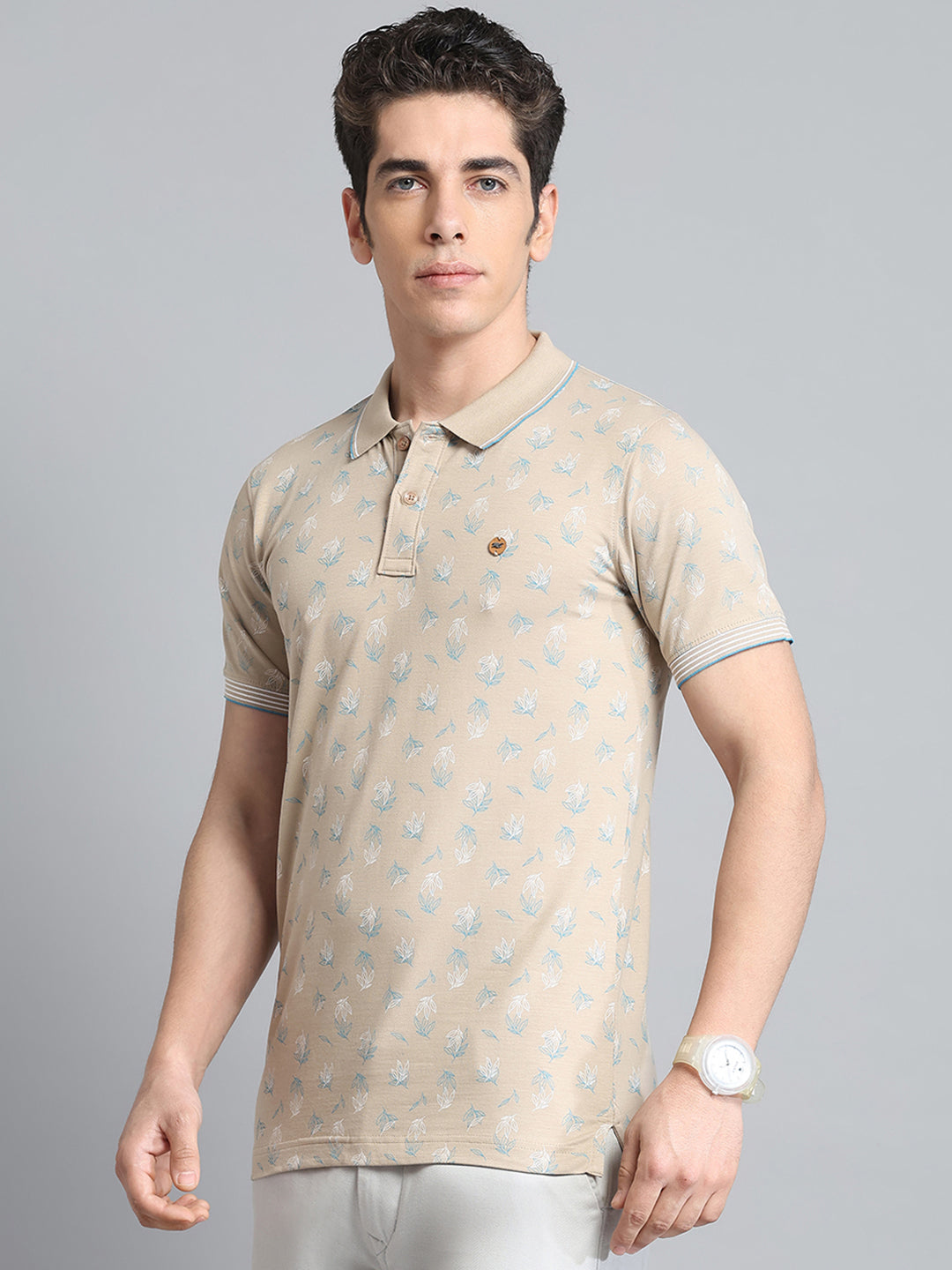 Men Beige Printed Collar Half Sleeve T-Shirt