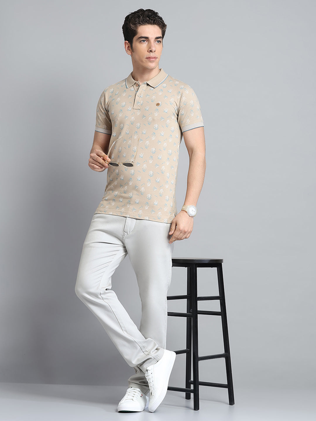 Men Beige Printed Collar Half Sleeve T-Shirt
