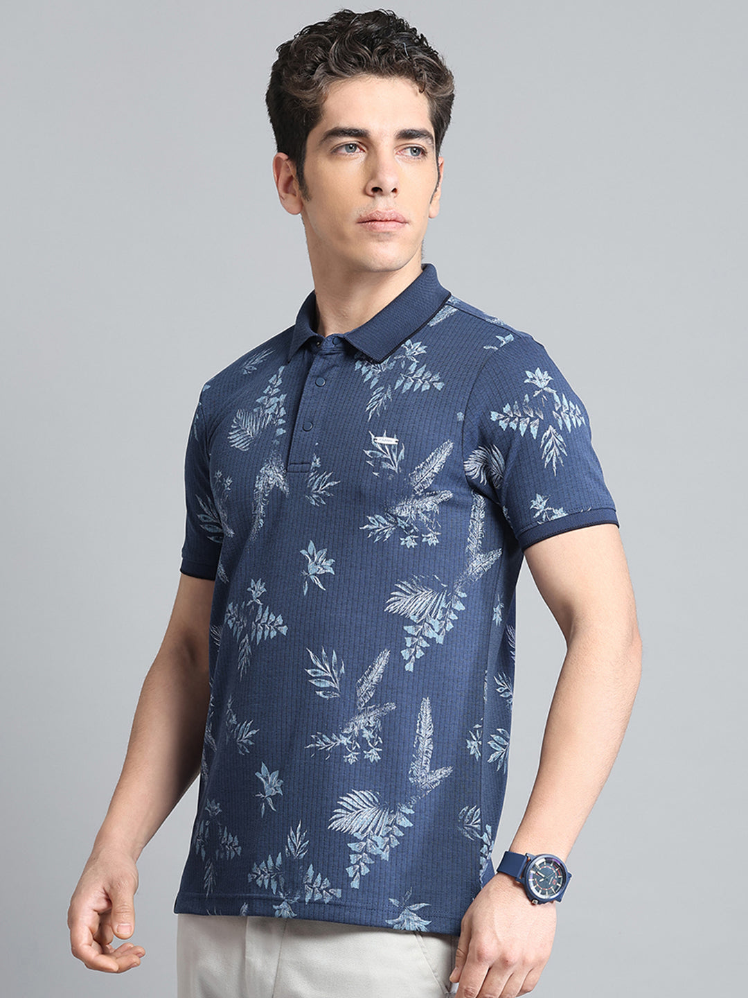 Men Blue Printed Collar Half Sleeve T-Shirt