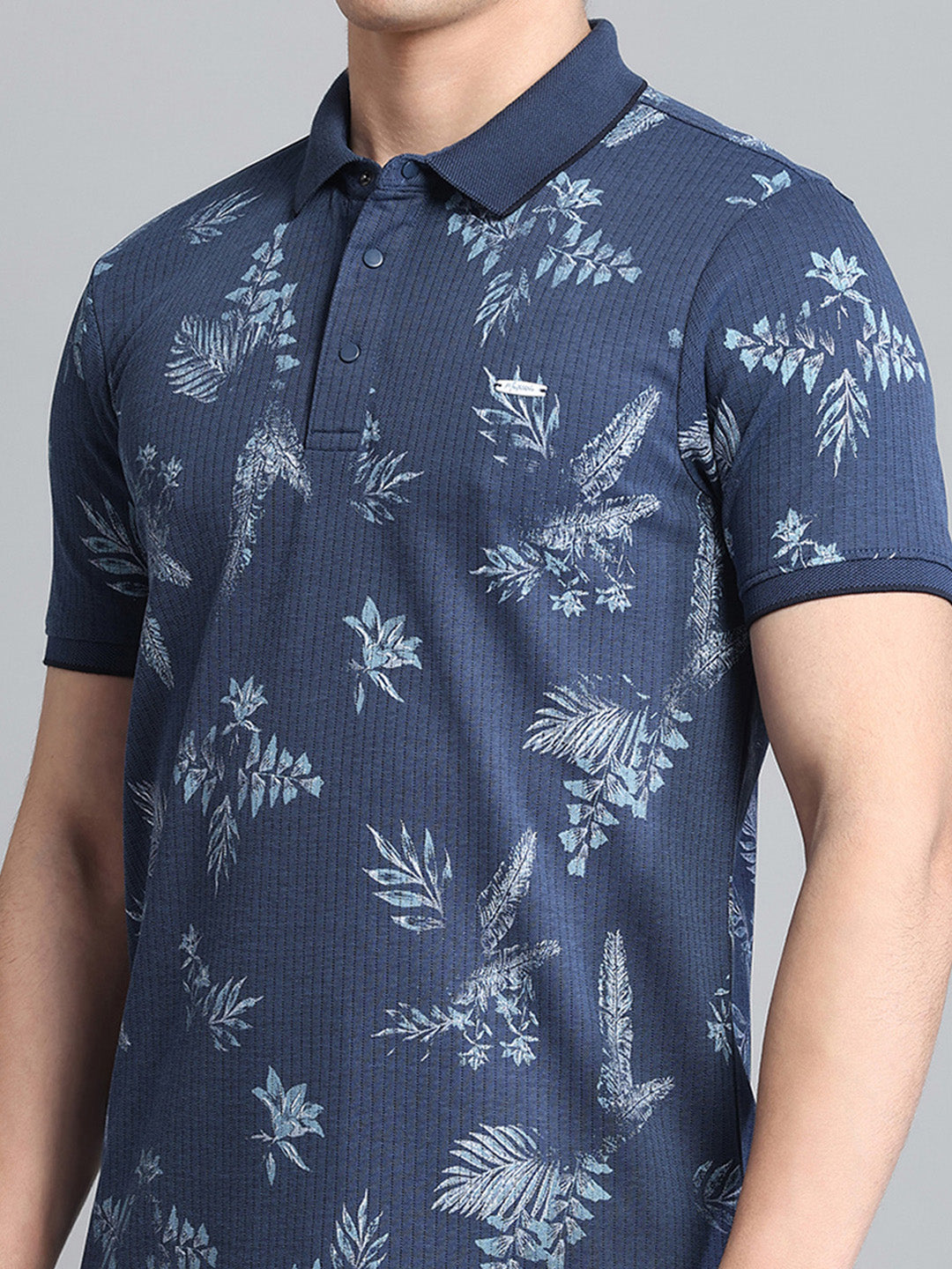 Men Blue Printed Collar Half Sleeve T-Shirt