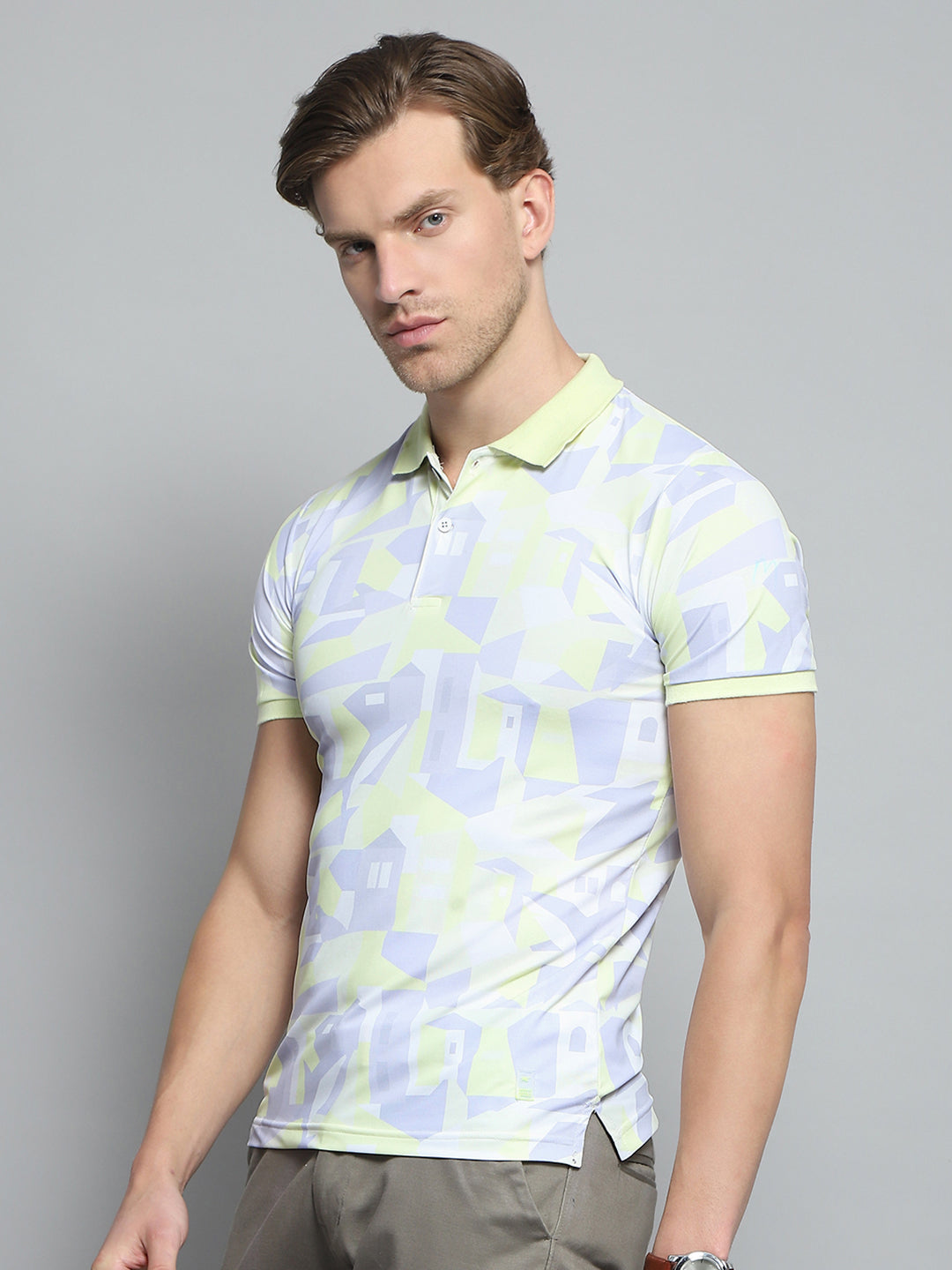 Men Green Printed Collar Half Sleeve T-Shirt