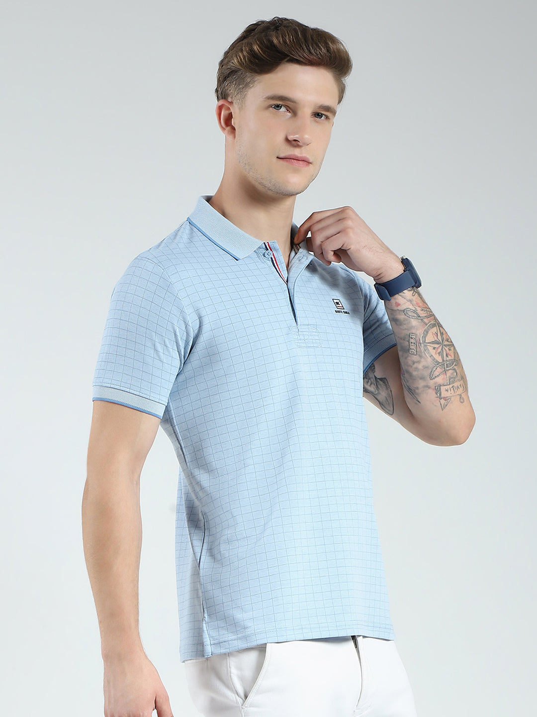 Men Blue Stripe Collar Half Sleeve T-Shirt