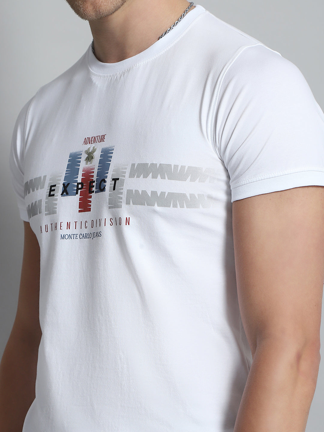 Men White Printed Round Neck Half Sleeve T-Shirt