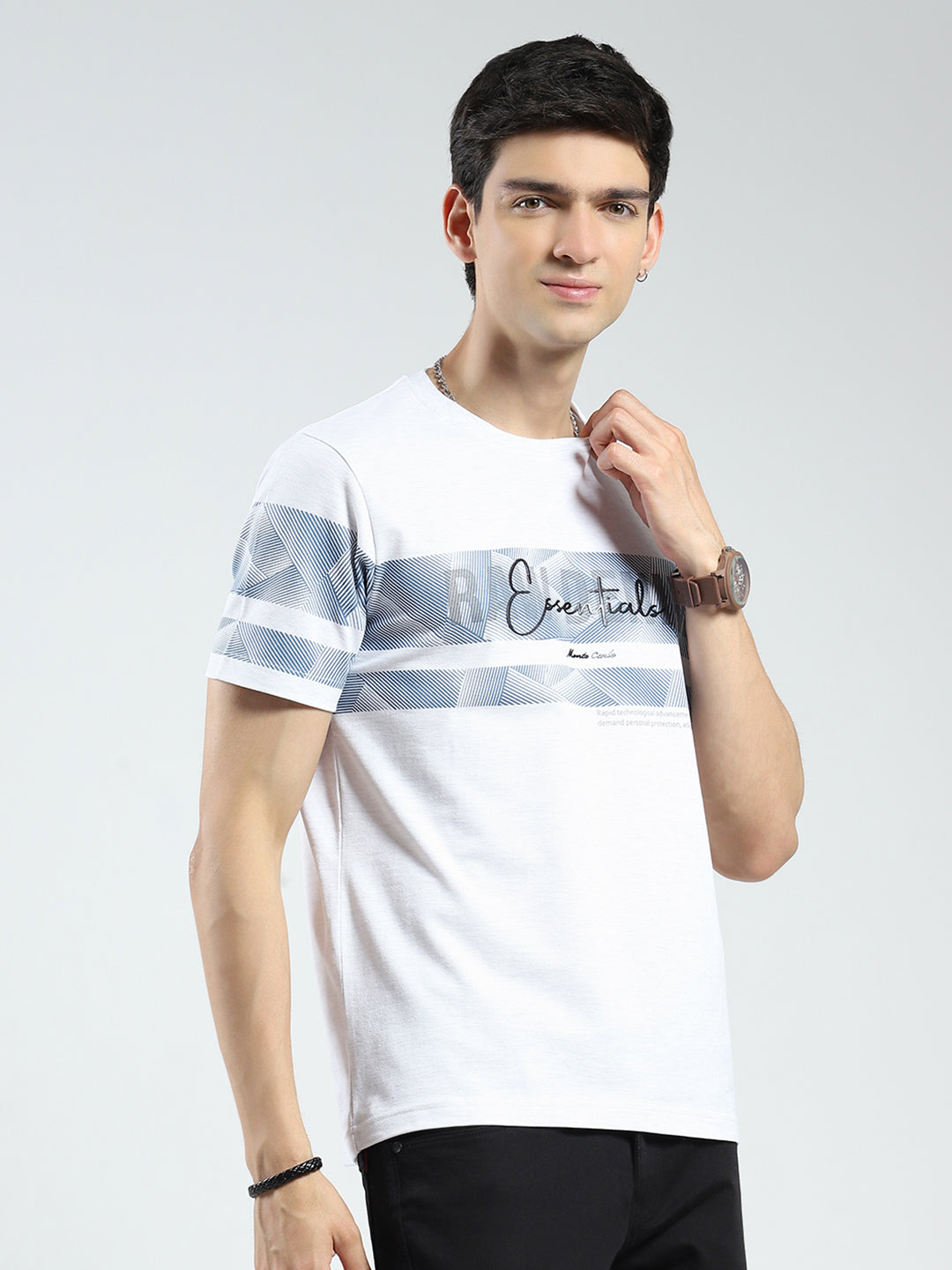 Men White Printed Round Neck Half Sleeve T-Shirt