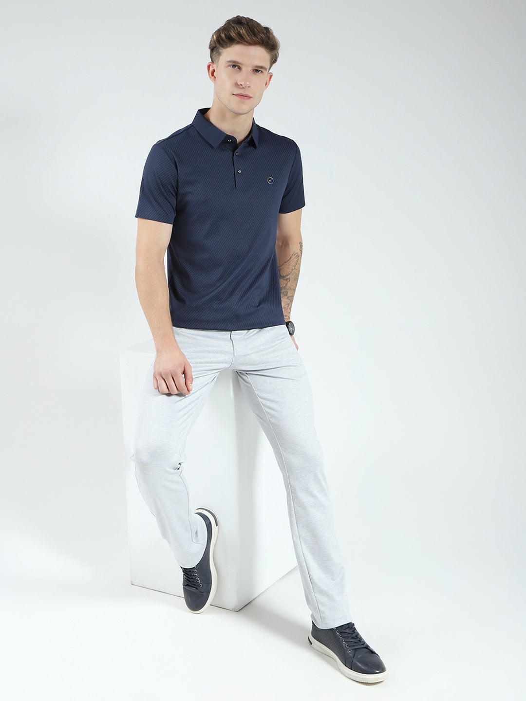 Men Navy Blue Solid Collar Half Sleeve T-Shirt