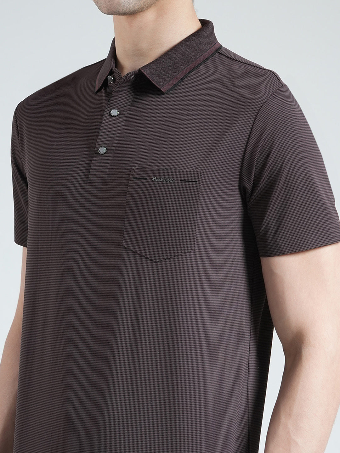 Men Brown Solid Collar Half Sleeve T-Shirt