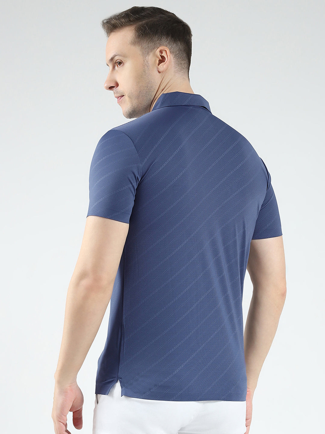 Men Blue Solid Collar Half Sleeve T-Shirt
