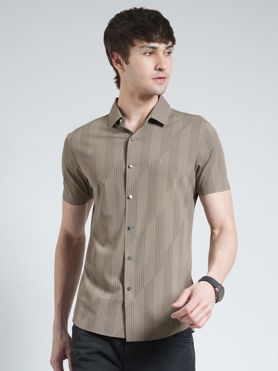 Men Brown Printed Collar Half Sleeve Shirt