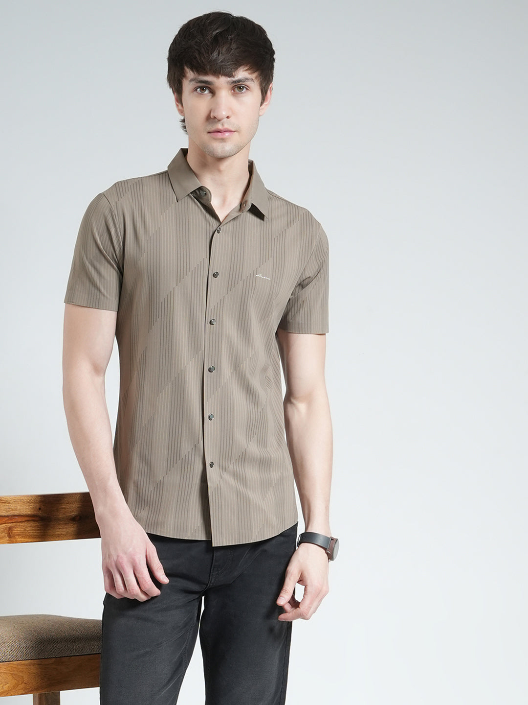 Men Brown Printed Collar Half Sleeve Shirt