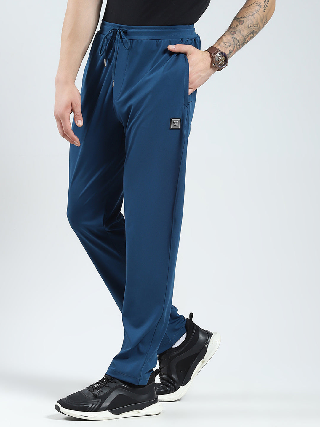 Men Blue Solid Regular Fit Lower