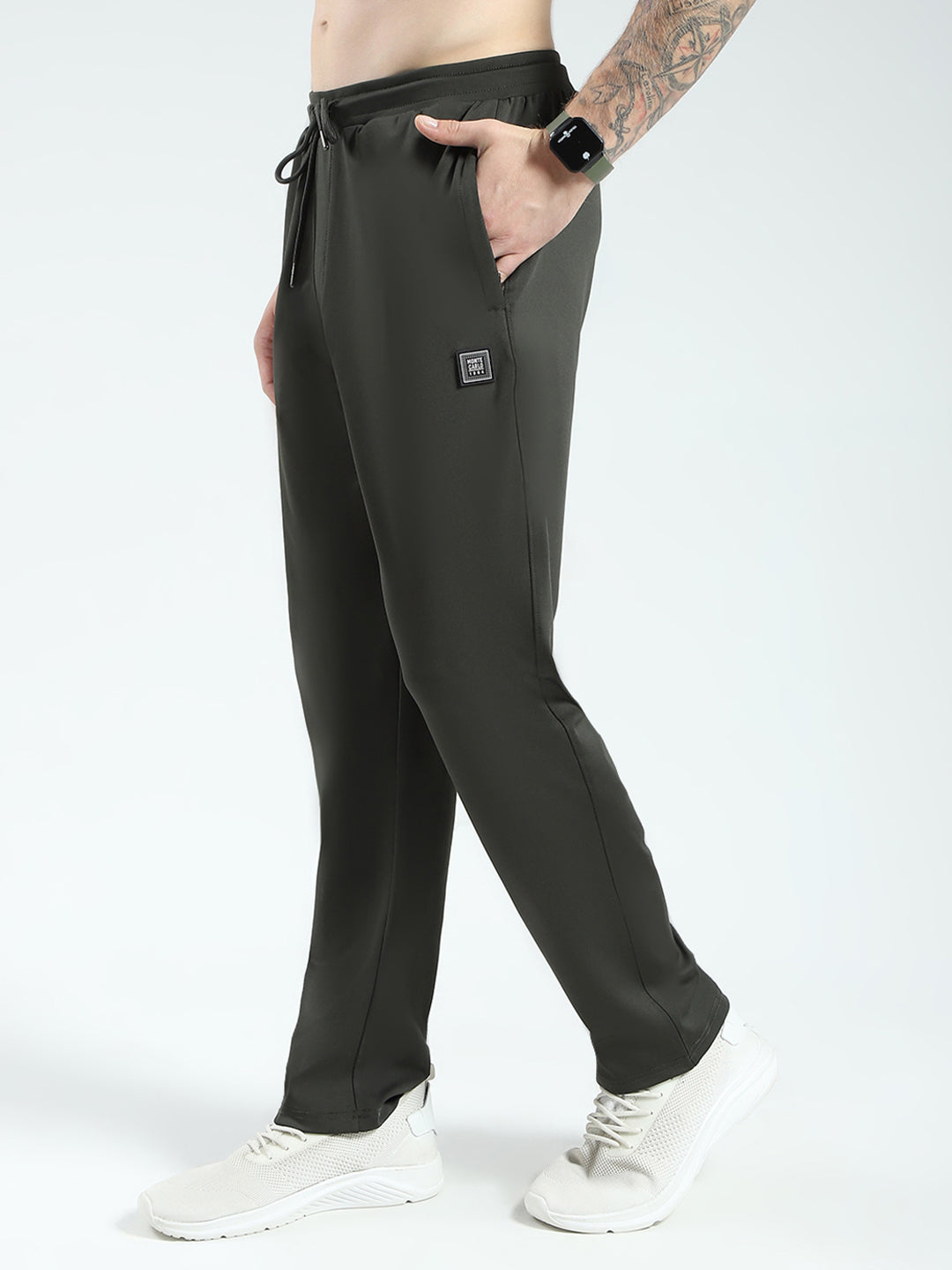 Men Olive Solid Regular Fit Lower