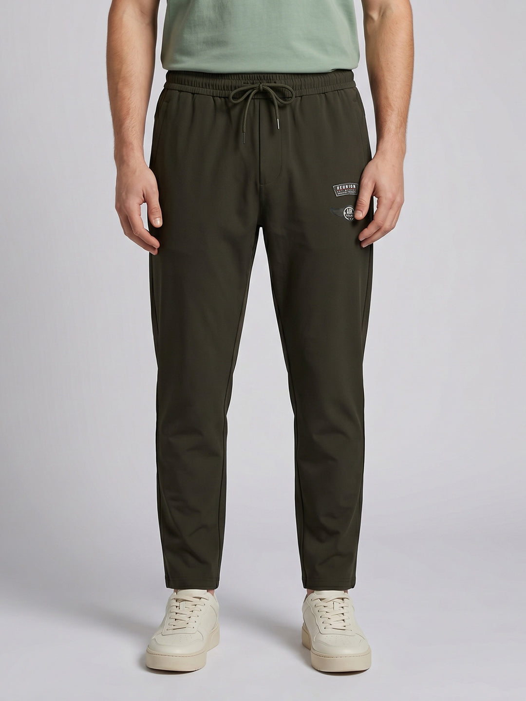 Men Olive Solid Regular Fit Lower