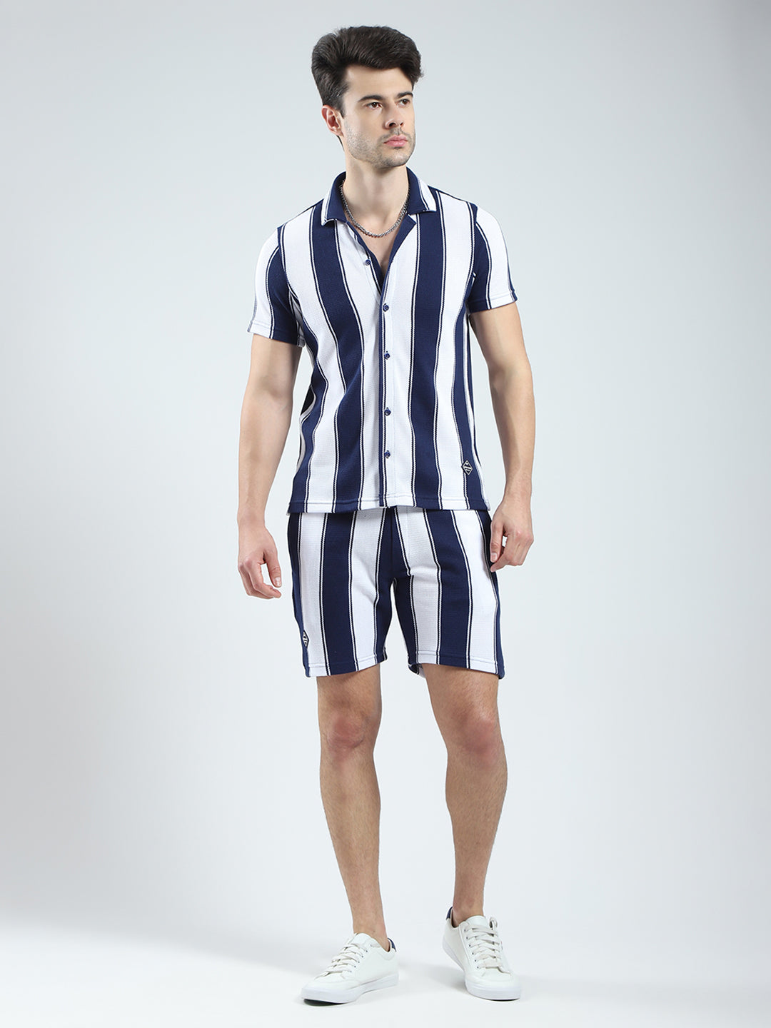 Men Navy Blue Self Design Collar Half Sleeve Bermuda Set