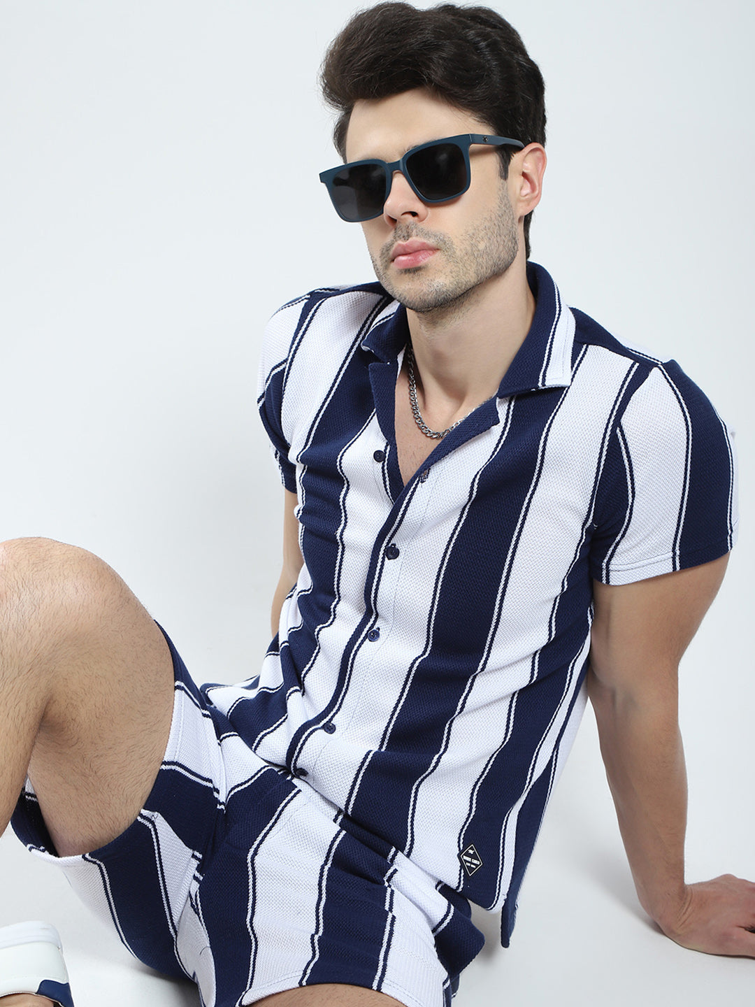 Men Navy Blue Self Design Collar Half Sleeve Bermuda Set