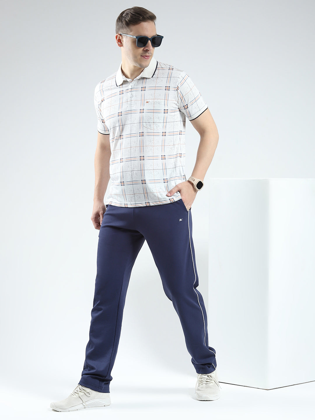 Men White Printed Collar Half Sleeve Lower Set