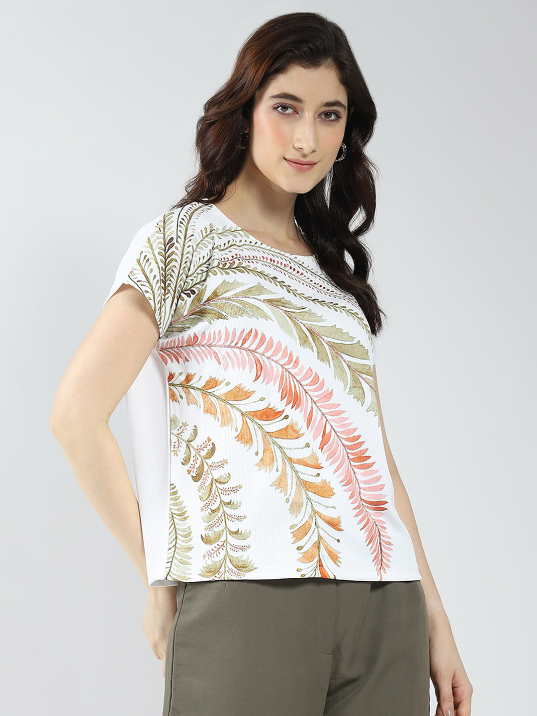Women Off White Printed Round Neck Half Sleeve Top