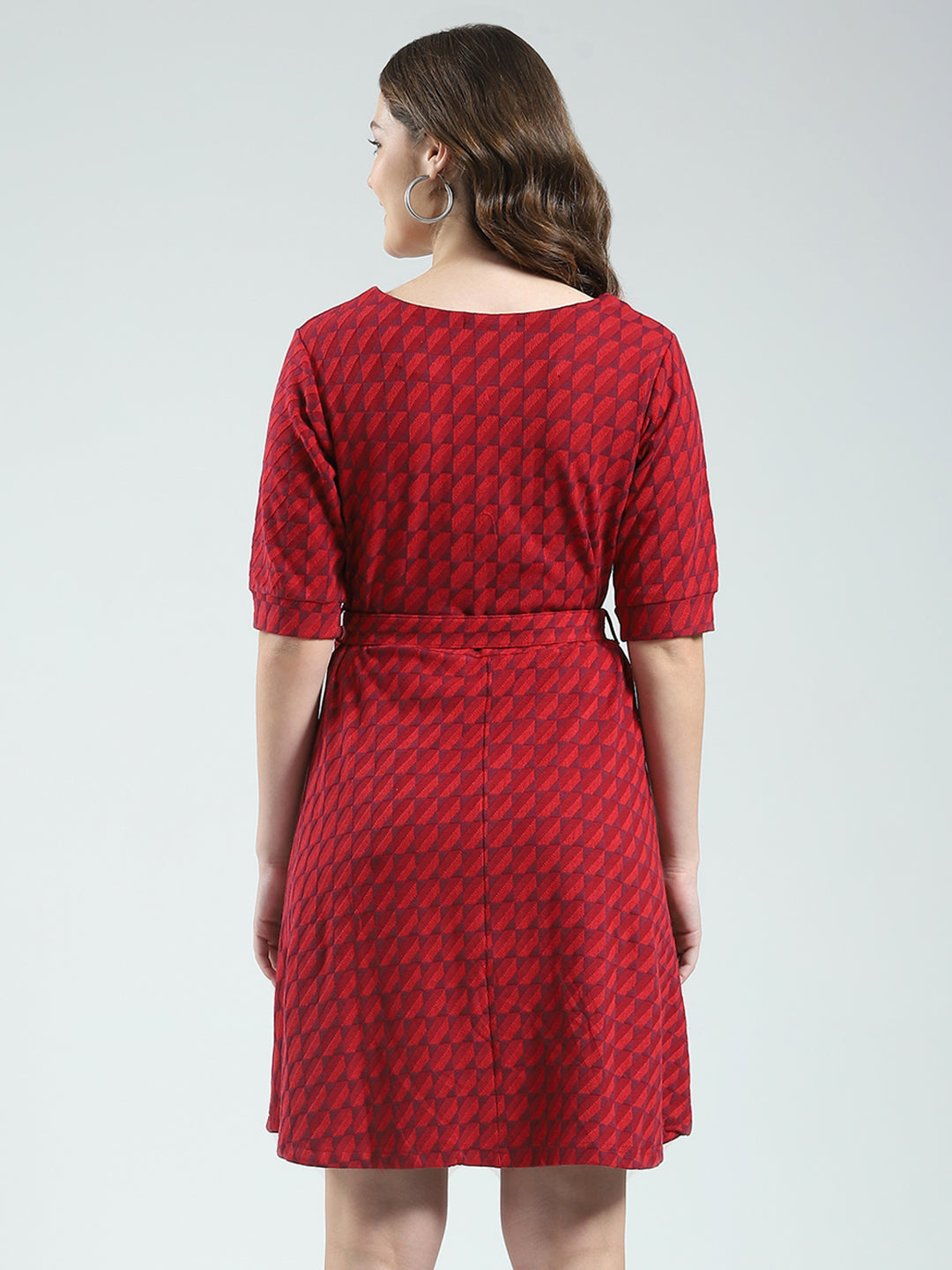 Women Red Self Design Round Neck Half Sleeve Dress