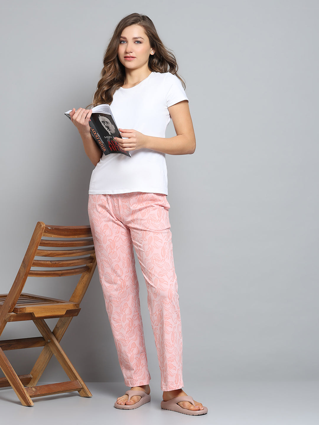 Women Peach Printed Regular Fit Lower