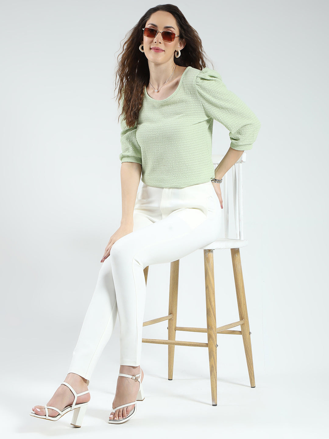 Women White Solid Regular Fit Jegging