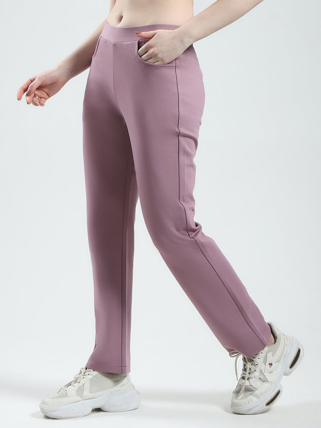 Women Pink Solid Regular Fit Jegging