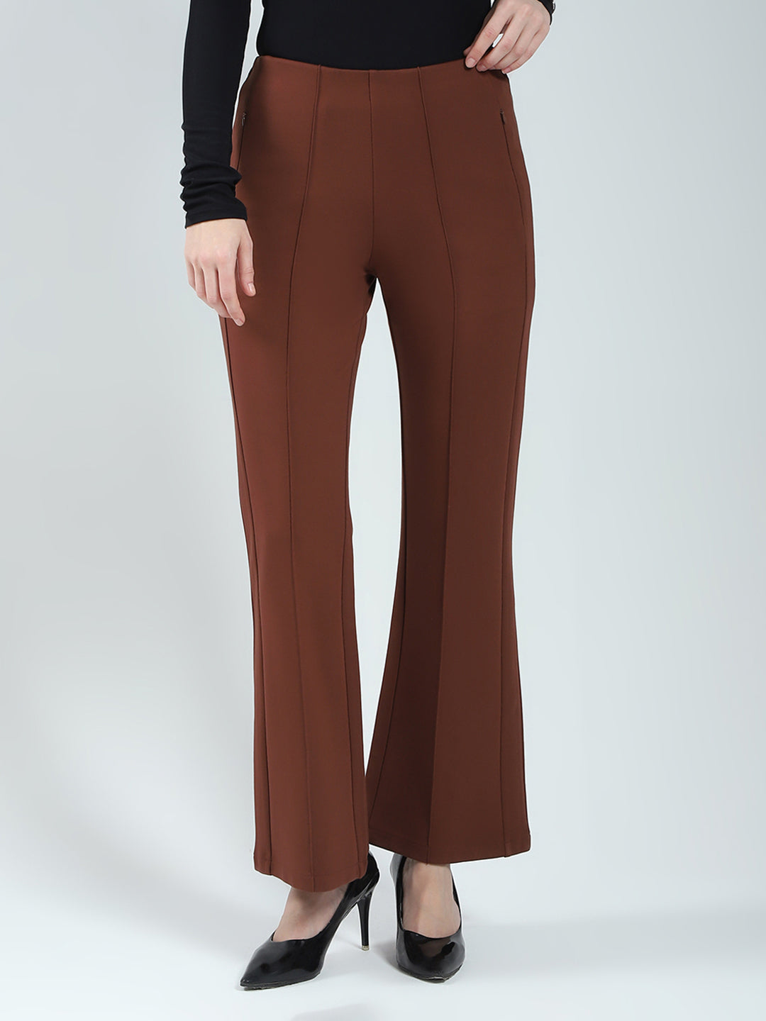 Women Brown Solid Regular Fit Jegging