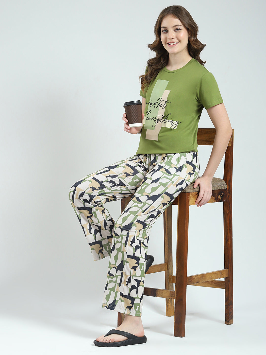 Women Green Printed Round Neck Half Sleeve Lower Set