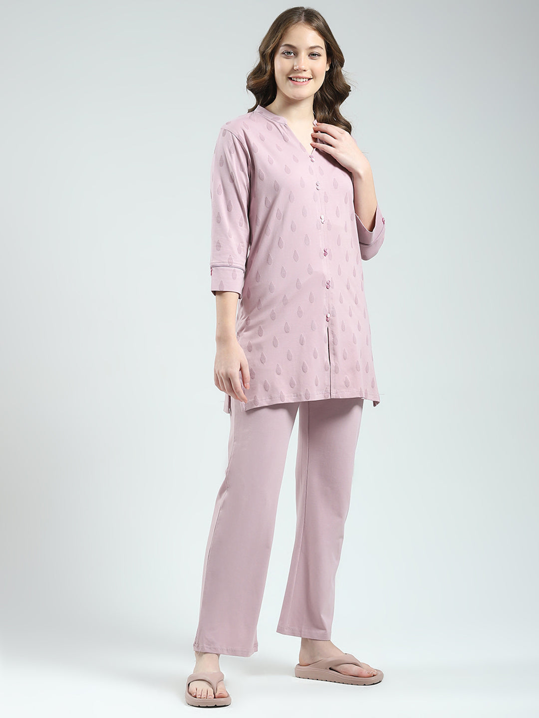 Women Pink Printed Round Neck 3/4th Sleeve Lower Set