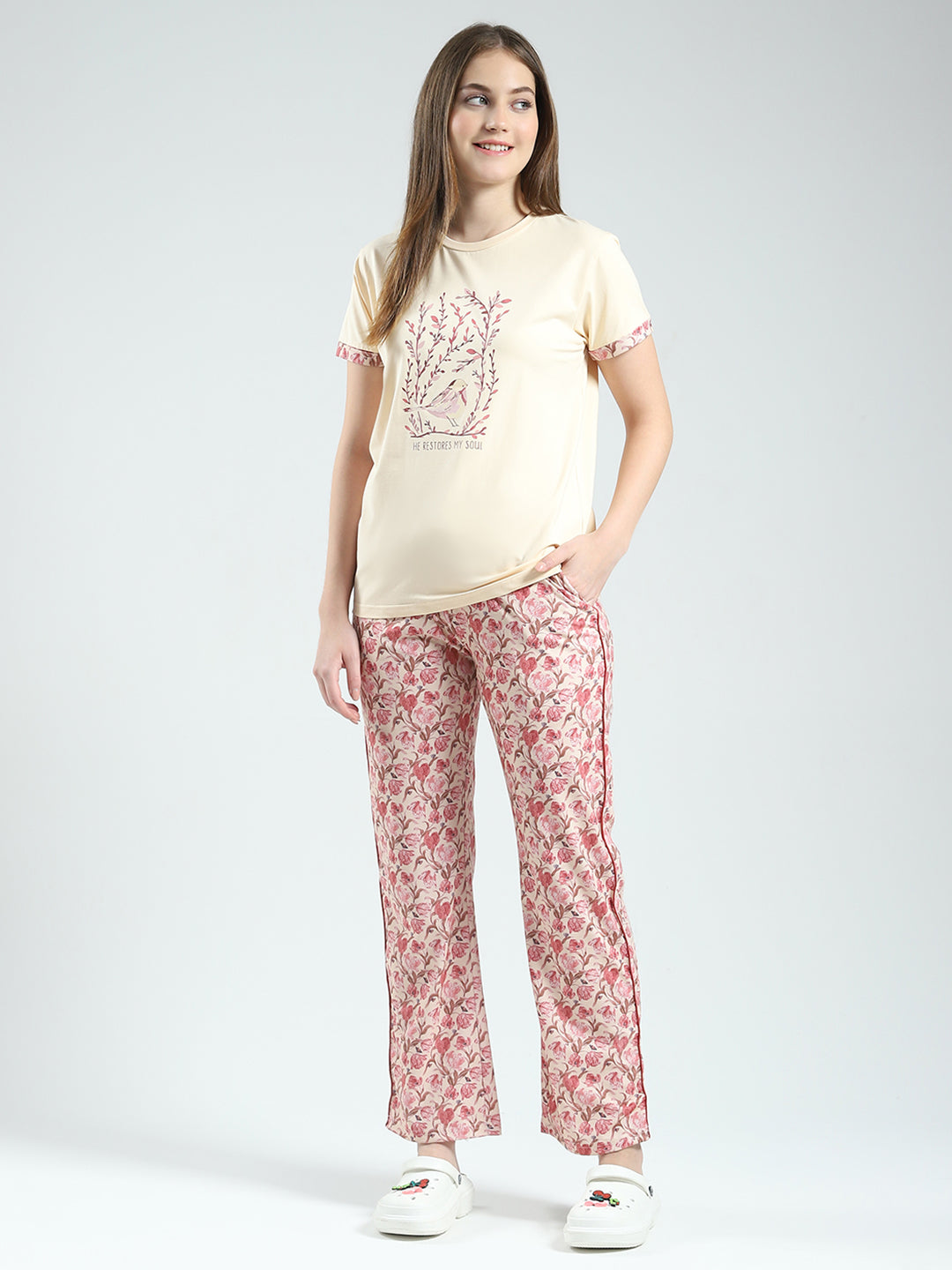 Women Beige Printed Round Neck Half Sleeve Combo 3Pc Set (T-Shirt, Shorts & Lower)