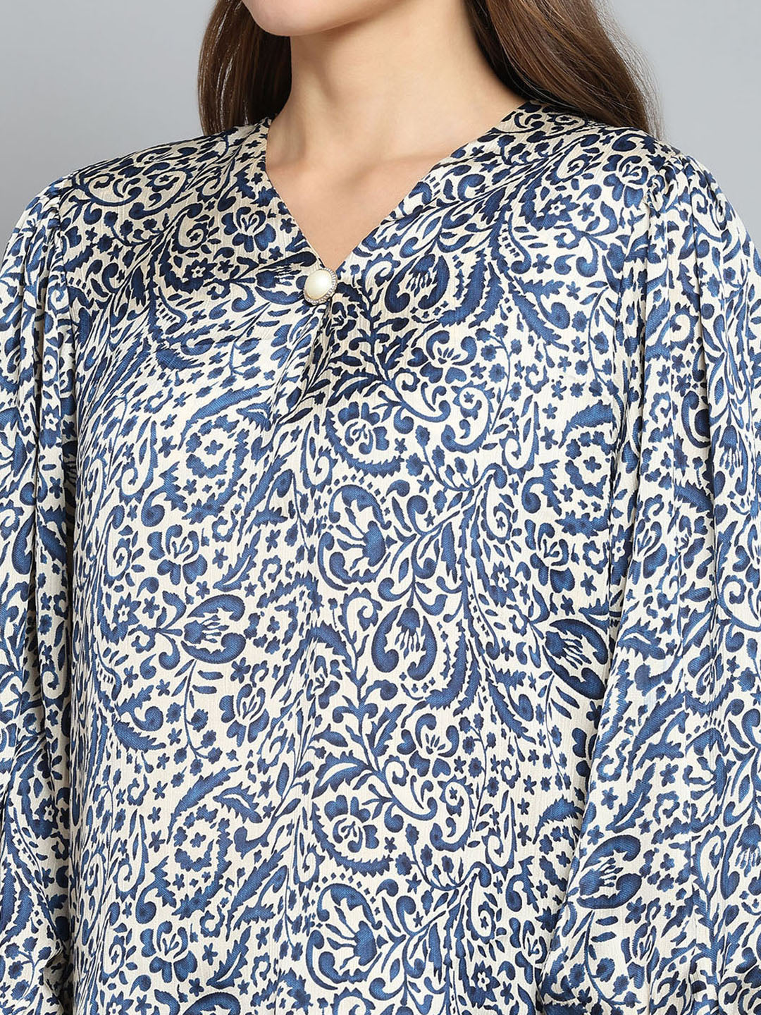 Women Blue Printed V Neck Full Sleeve Top