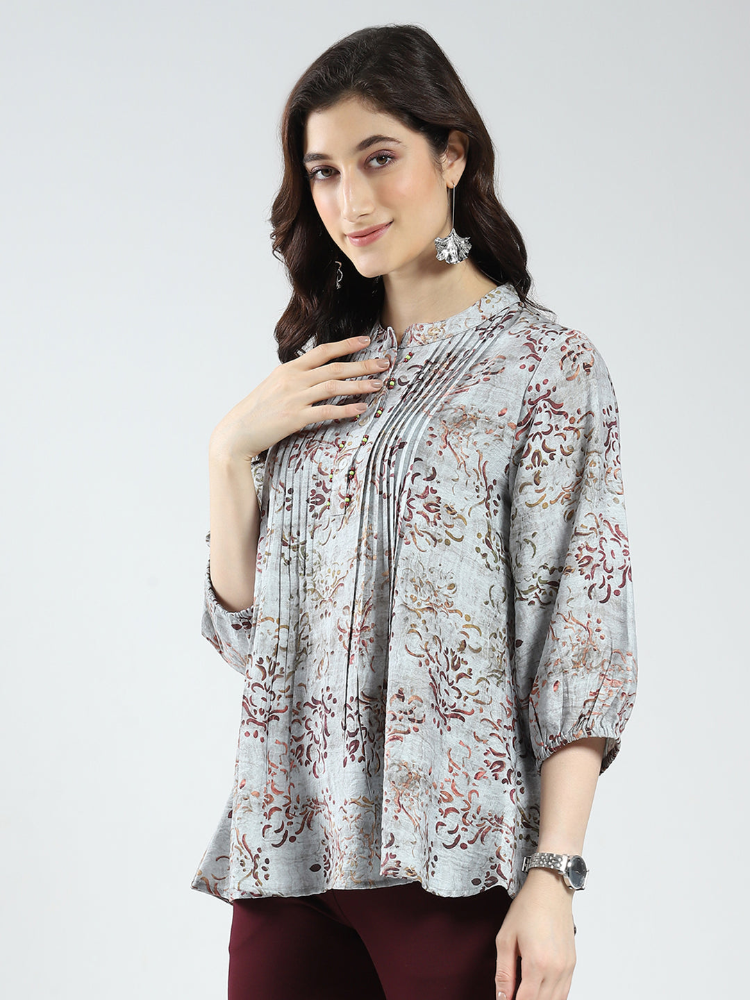 Women Grey Printed Band Neck 3/4th Sleeve Top