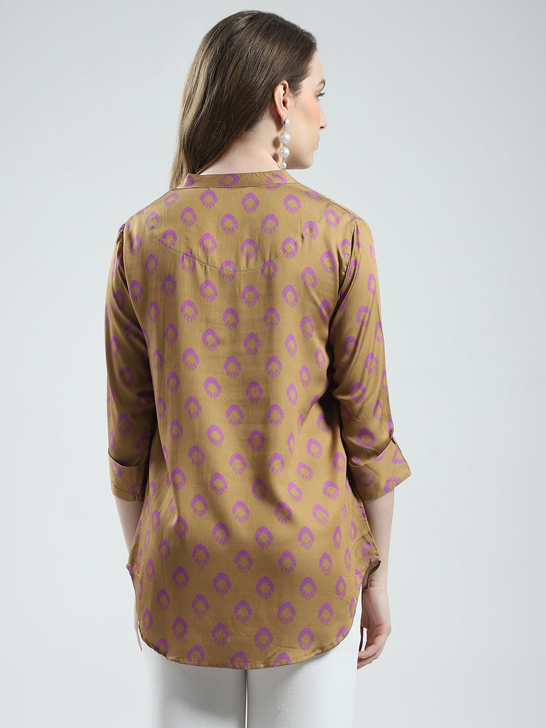 Women Khaki Printed Band Collar 3/4th Sleeve Top