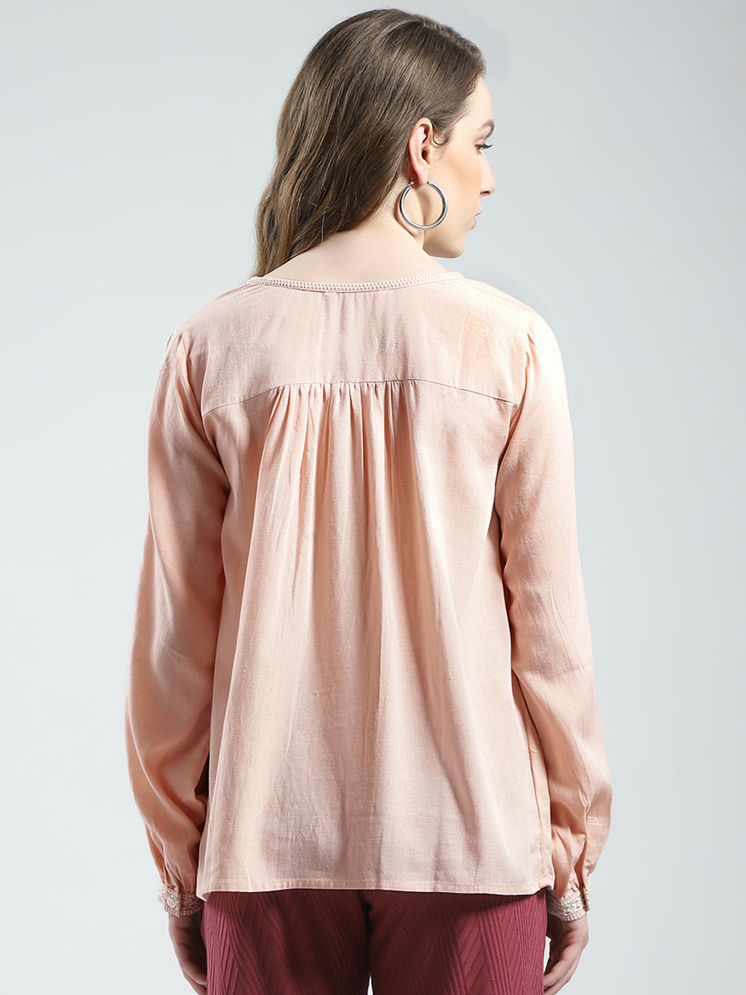 Women Pink Solid Round Neck Full Sleeve Top