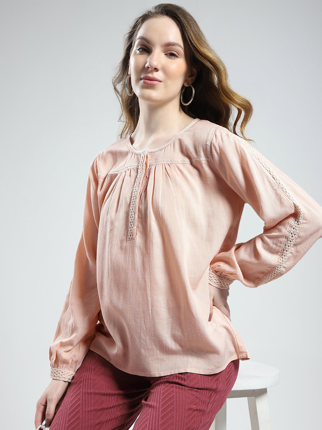 Women Pink Solid Round Neck Full Sleeve Top