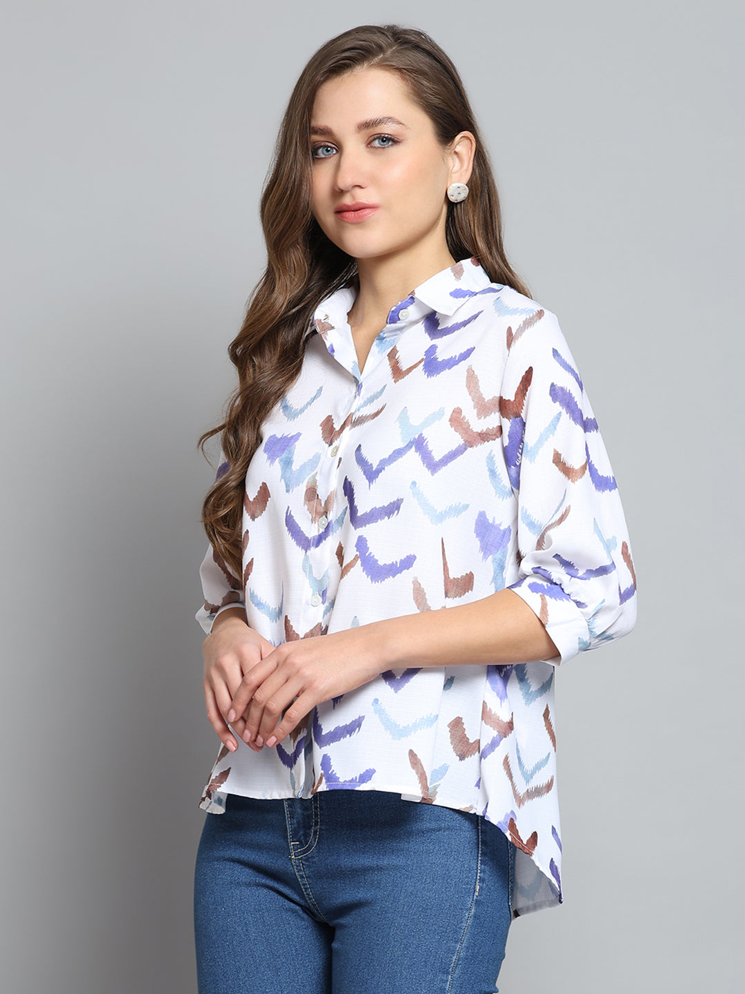 Women Off White Printed Collar 3/4th Sleeve Top