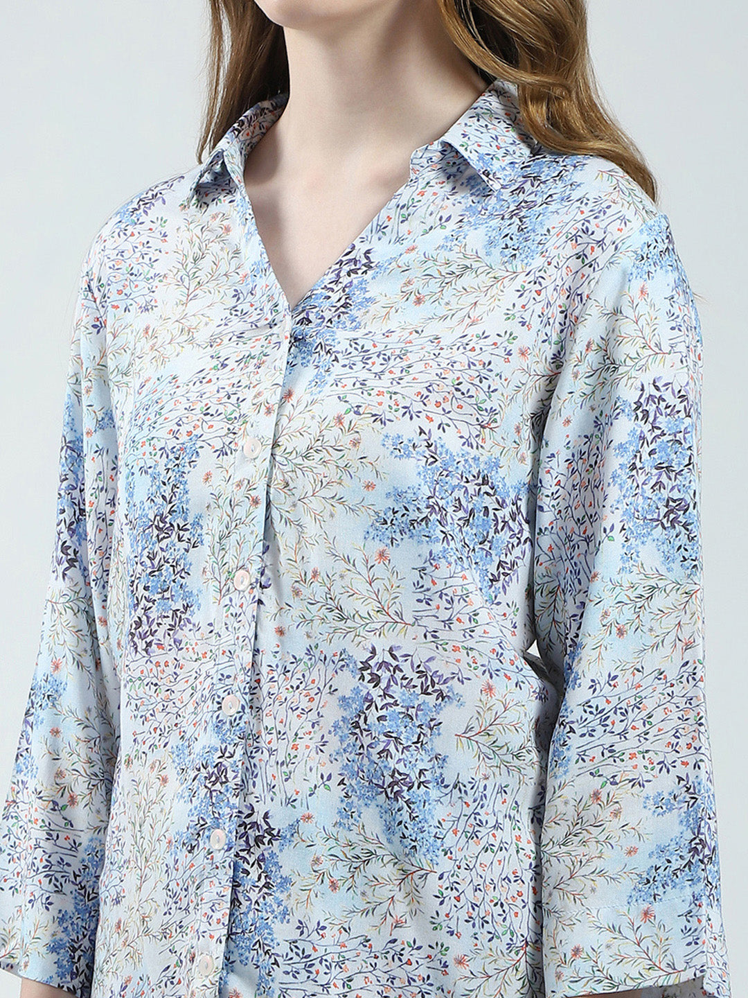 Women Blue Printed Collar 3/4th Sleeve Top