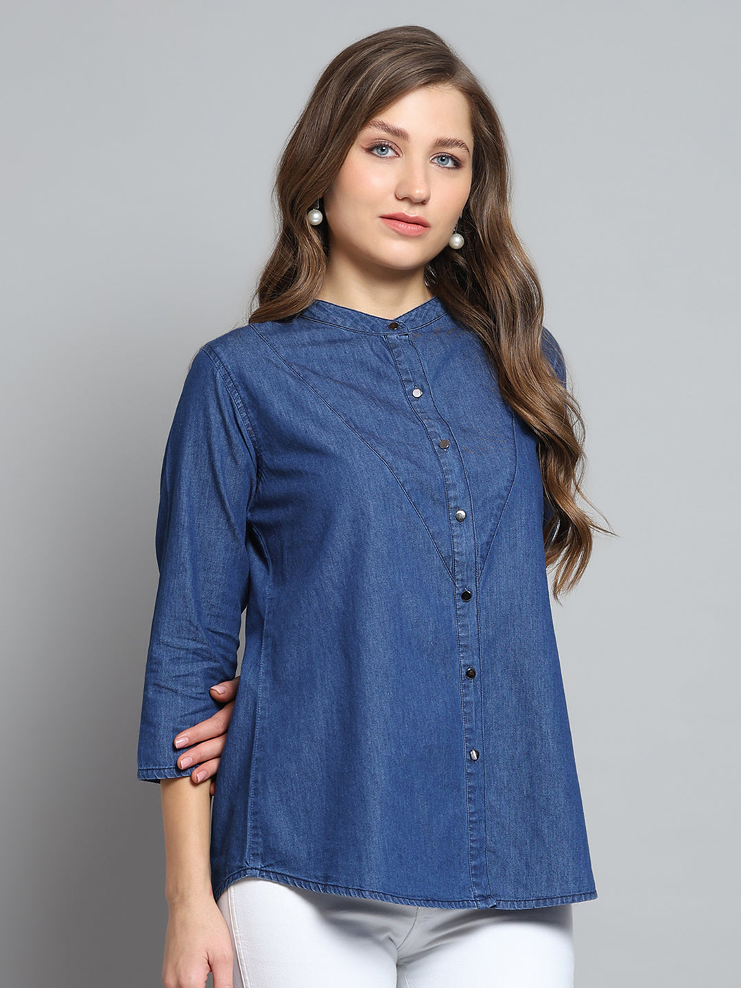 Women Blue Solid Round Neck 3/4th Sleeve Top