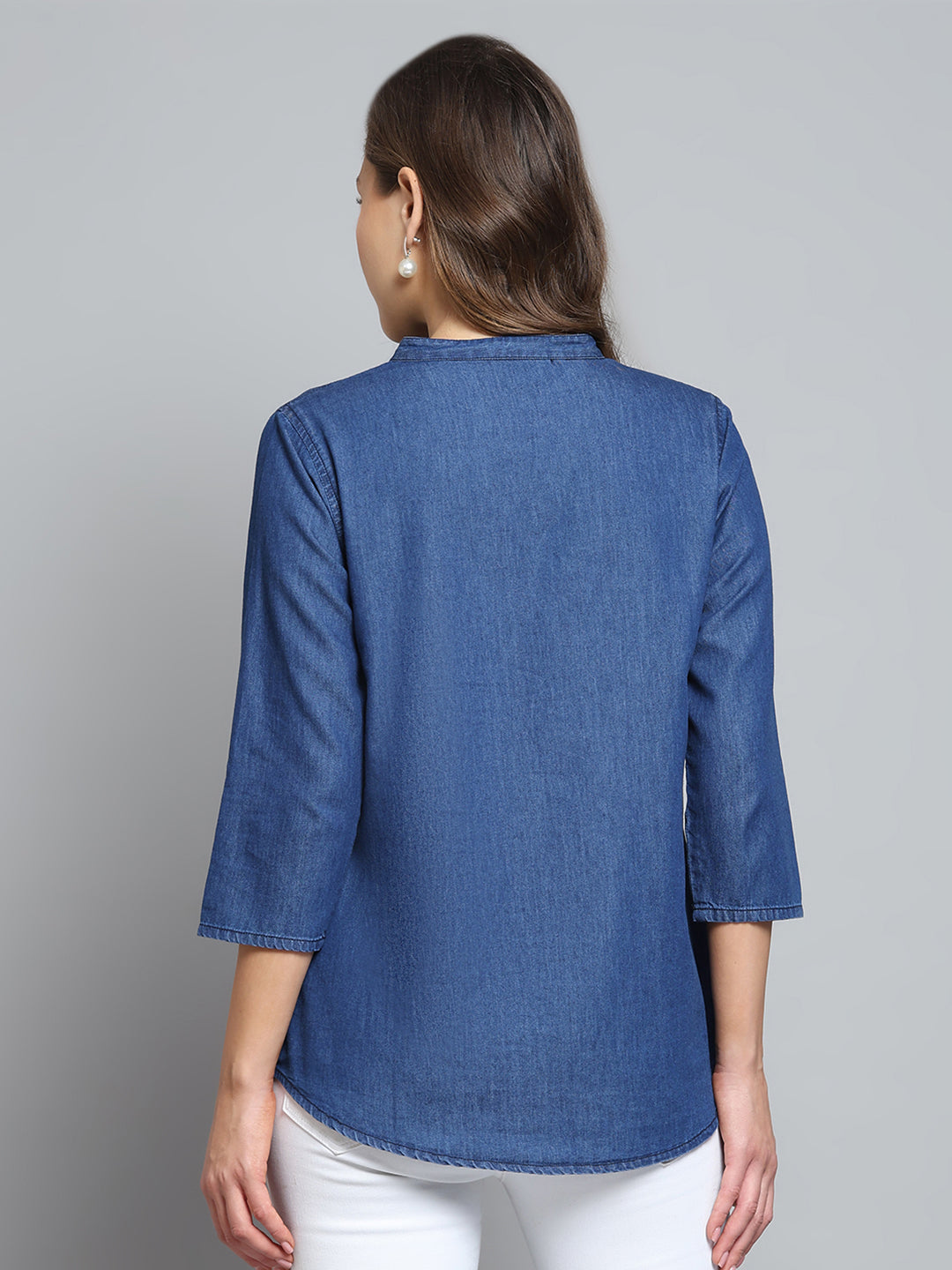 Women Blue Solid Round Neck 3/4th Sleeve Top