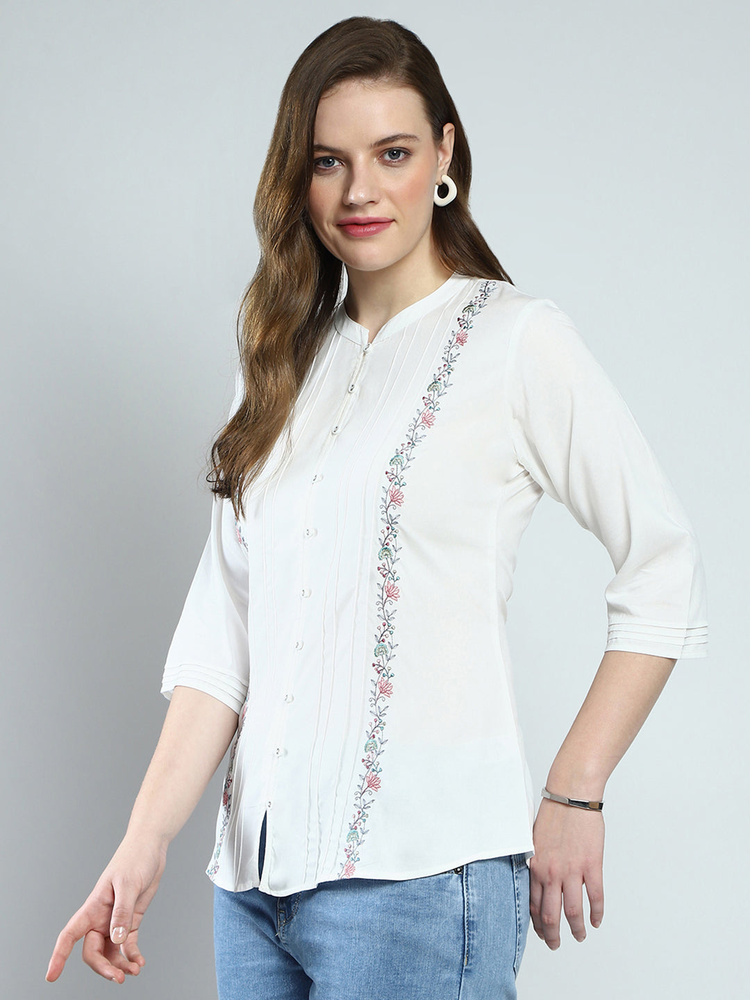 Women White Embroidered Round Neck 3/4th Sleeve Top