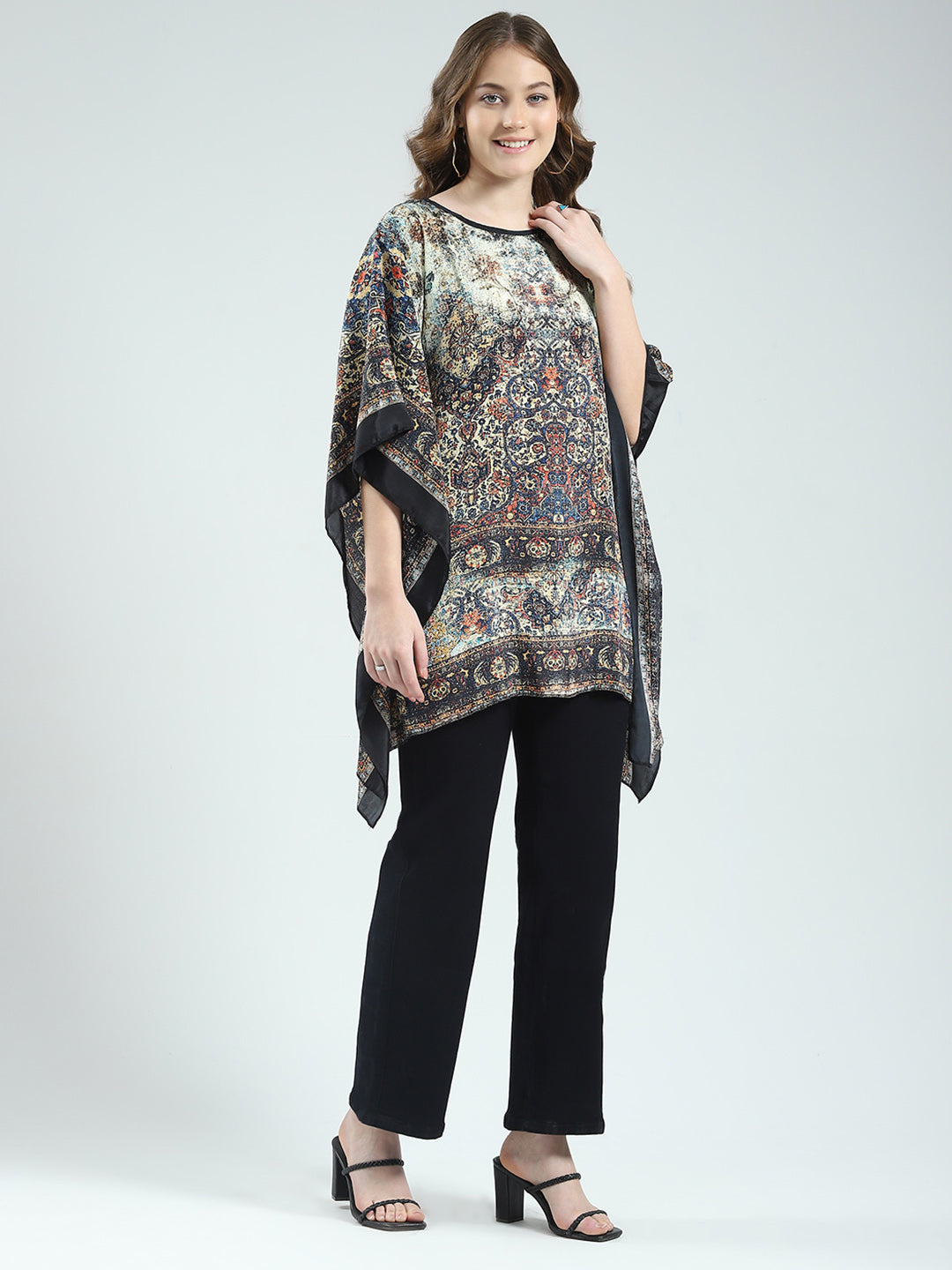 Women Black Printed Round Neck 3/4th Sleeve Poncho