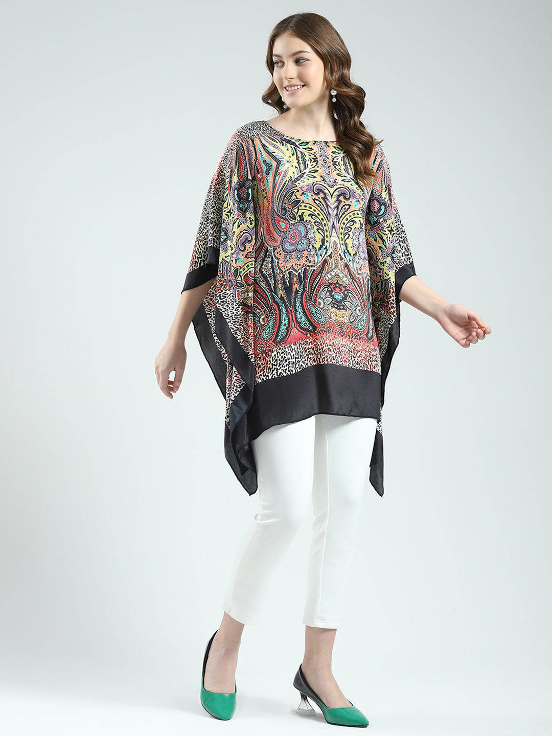 Women Multicolor Printed Round Neck 3/4th Sleeve Poncho