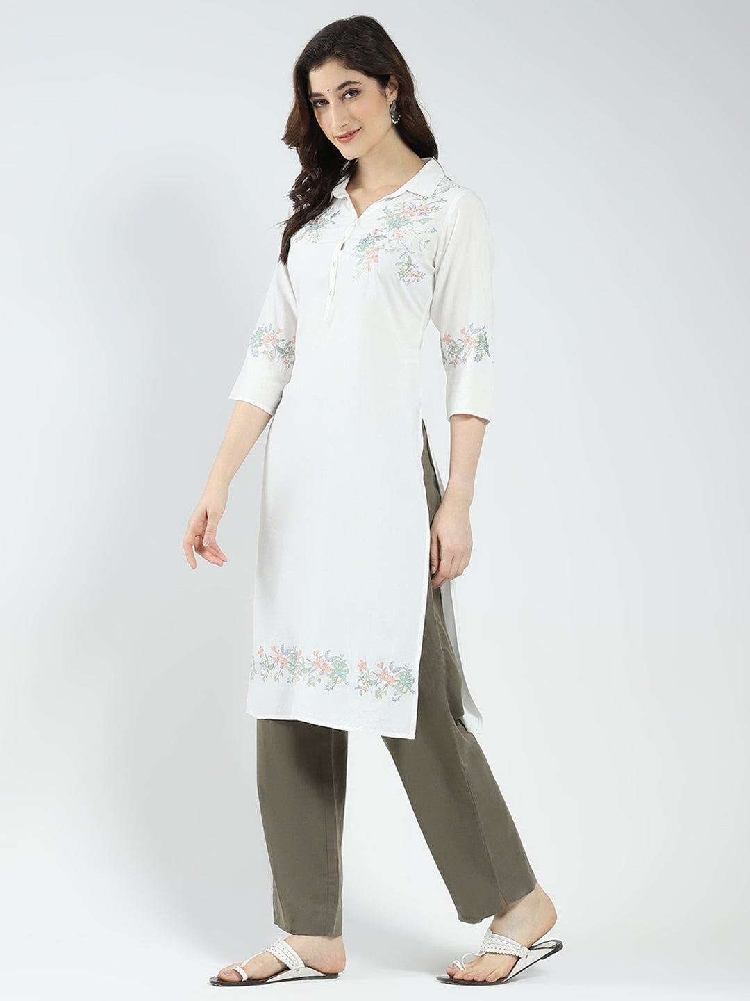 Women White Self Design Collar 3/4th Sleeve Kurti
