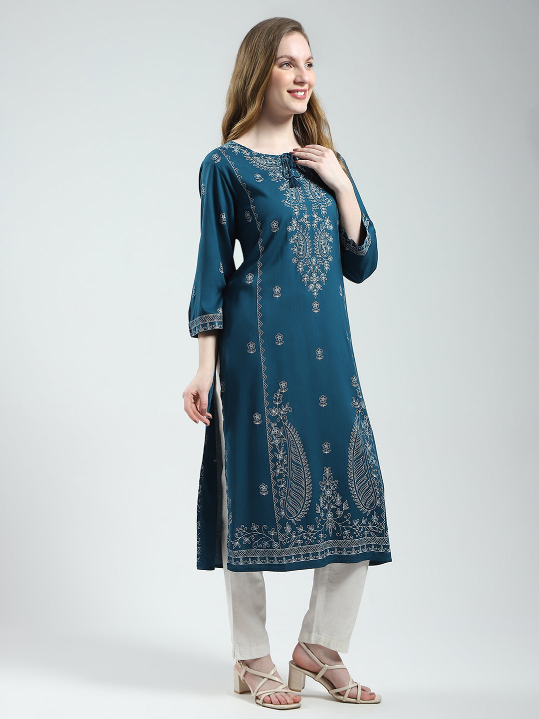 Women Teal Blue Printed Round Neck 3/4th Sleeve Kurti