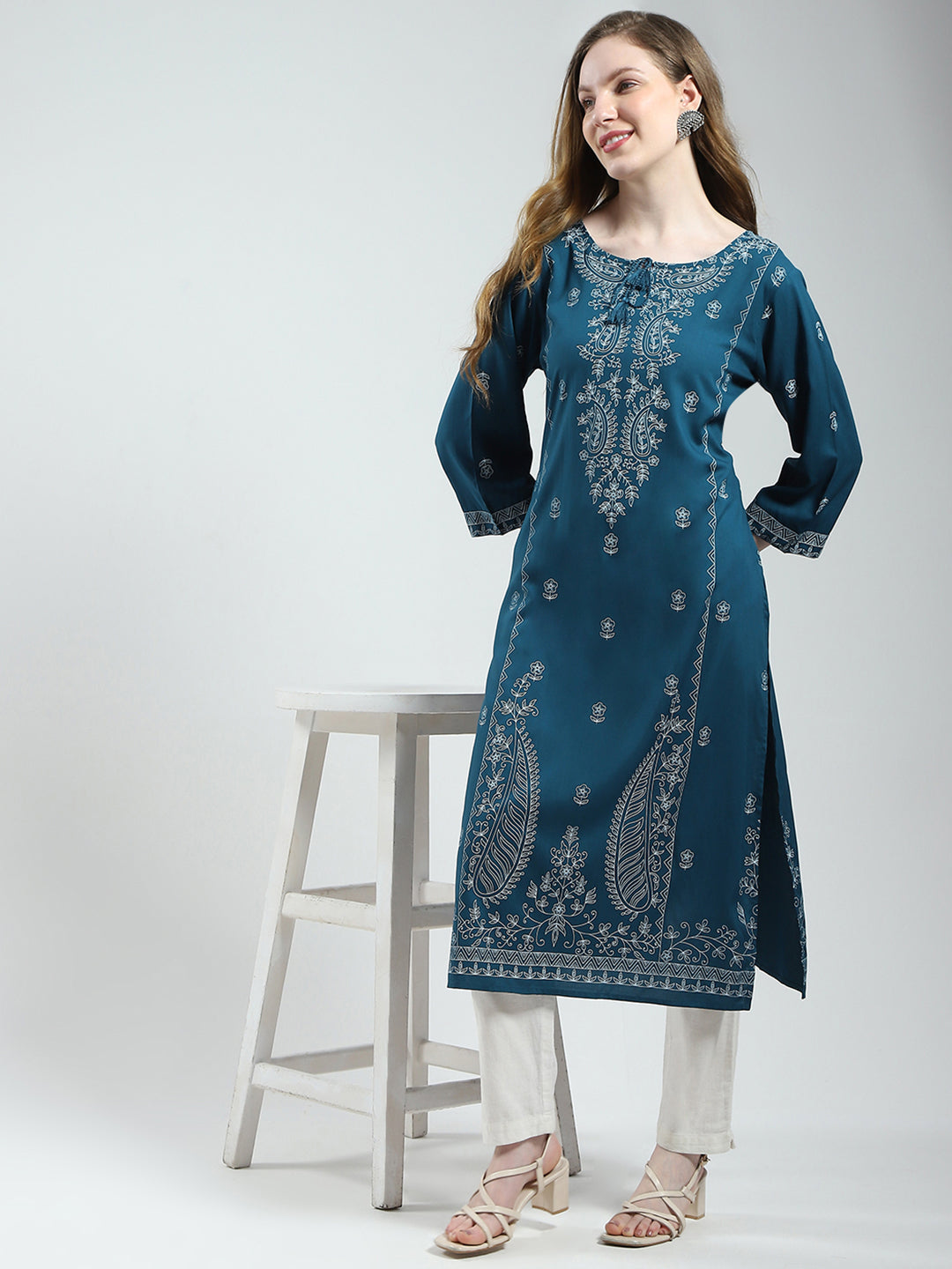 Women Teal Blue Printed Round Neck 3/4th Sleeve Kurti