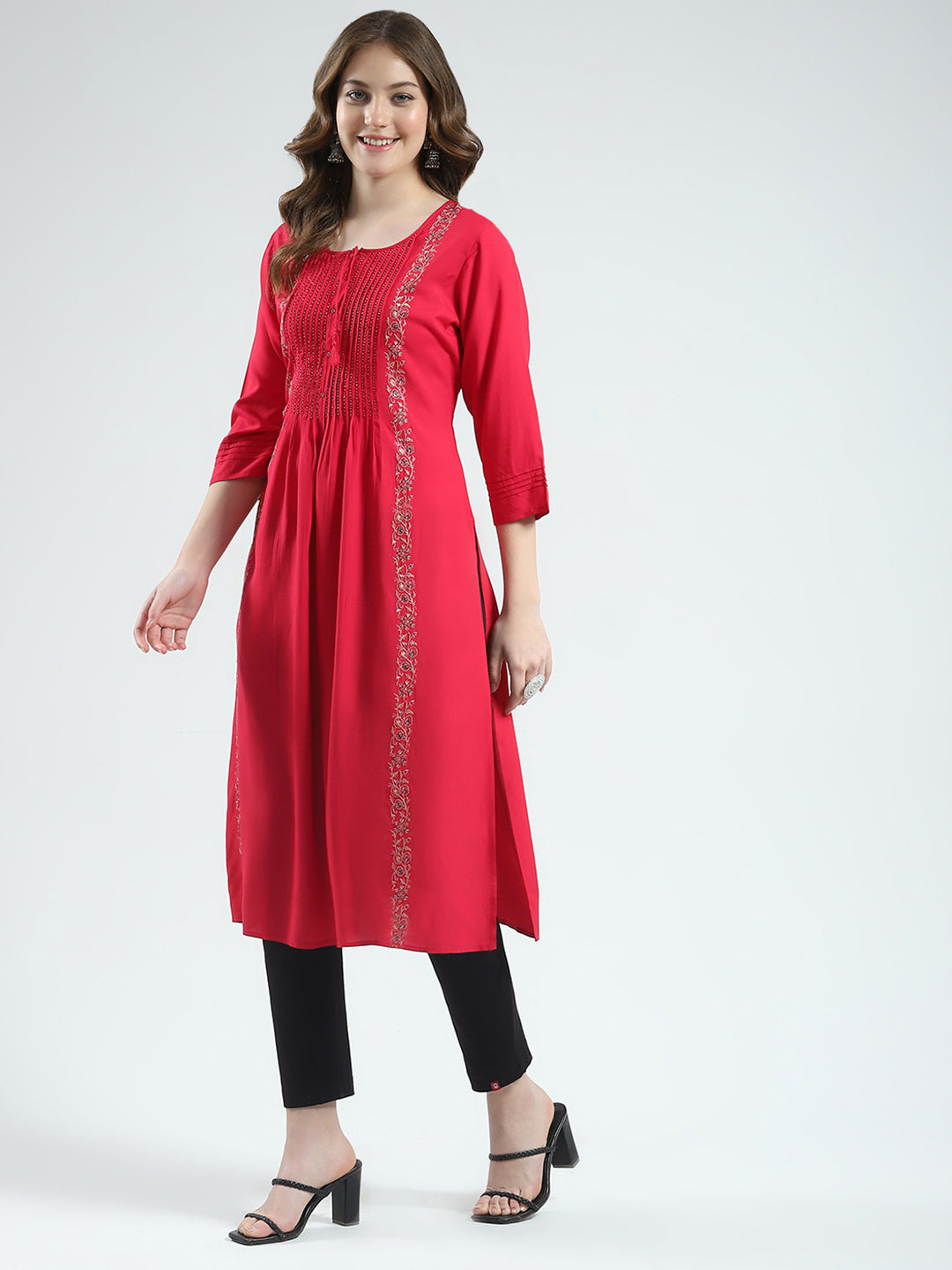 Women Magenta Embroidered Round Neck 3/4th Sleeve Kurti