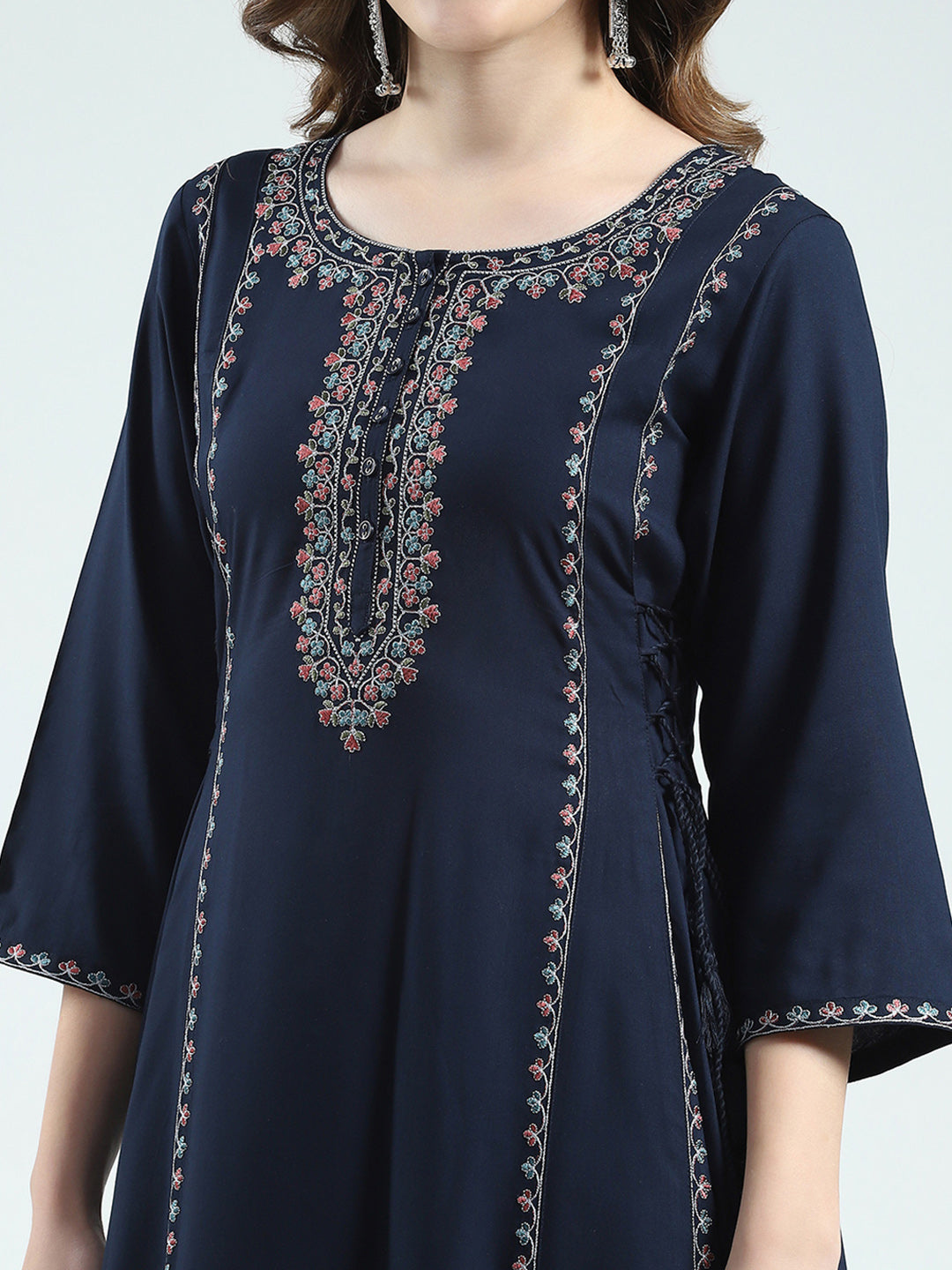 Women Navy Blue Embroidered Round Neck 3/4th Sleeve Kurti